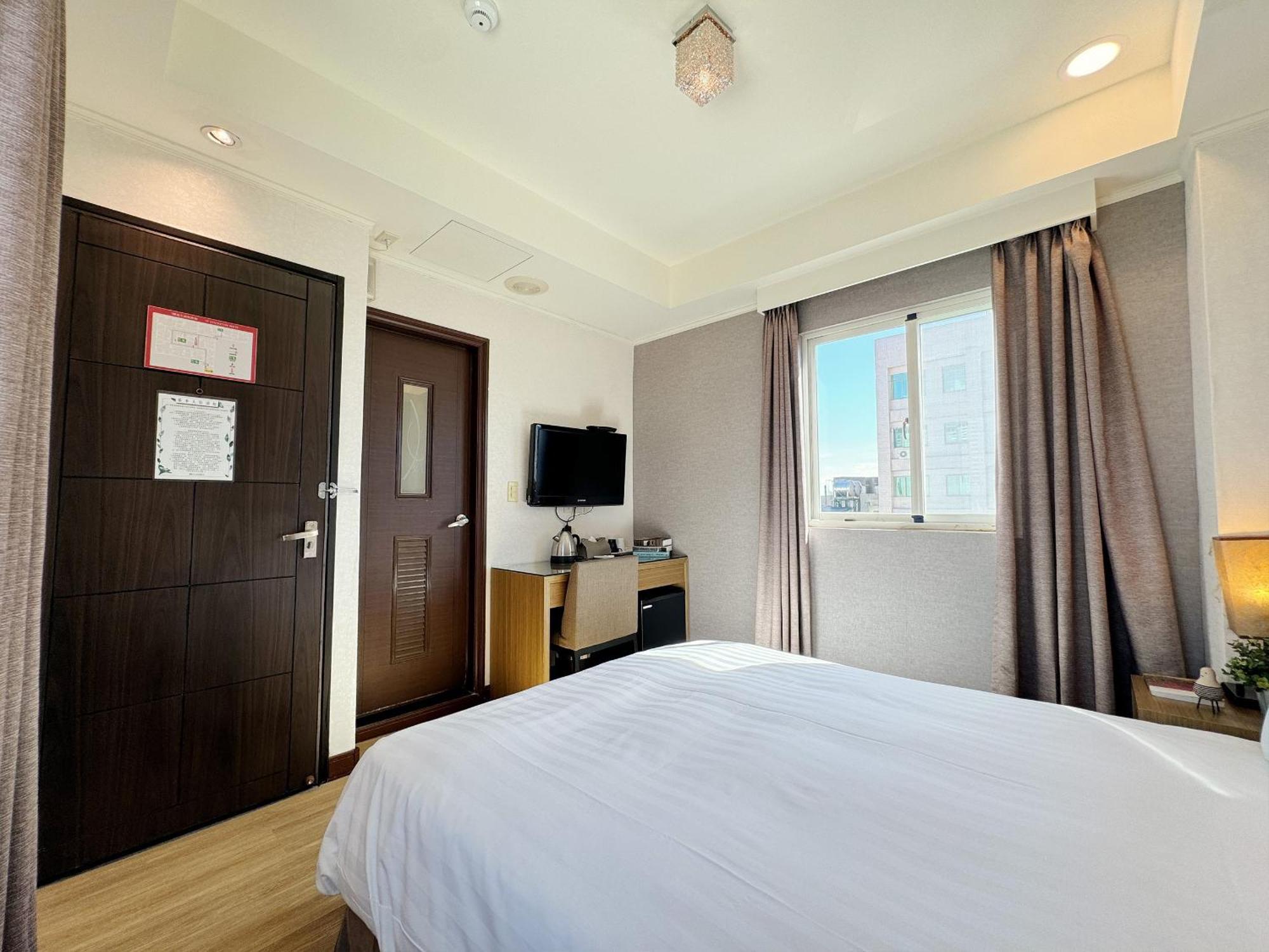Finders Hotel Hualien Wen Hua Rum bild