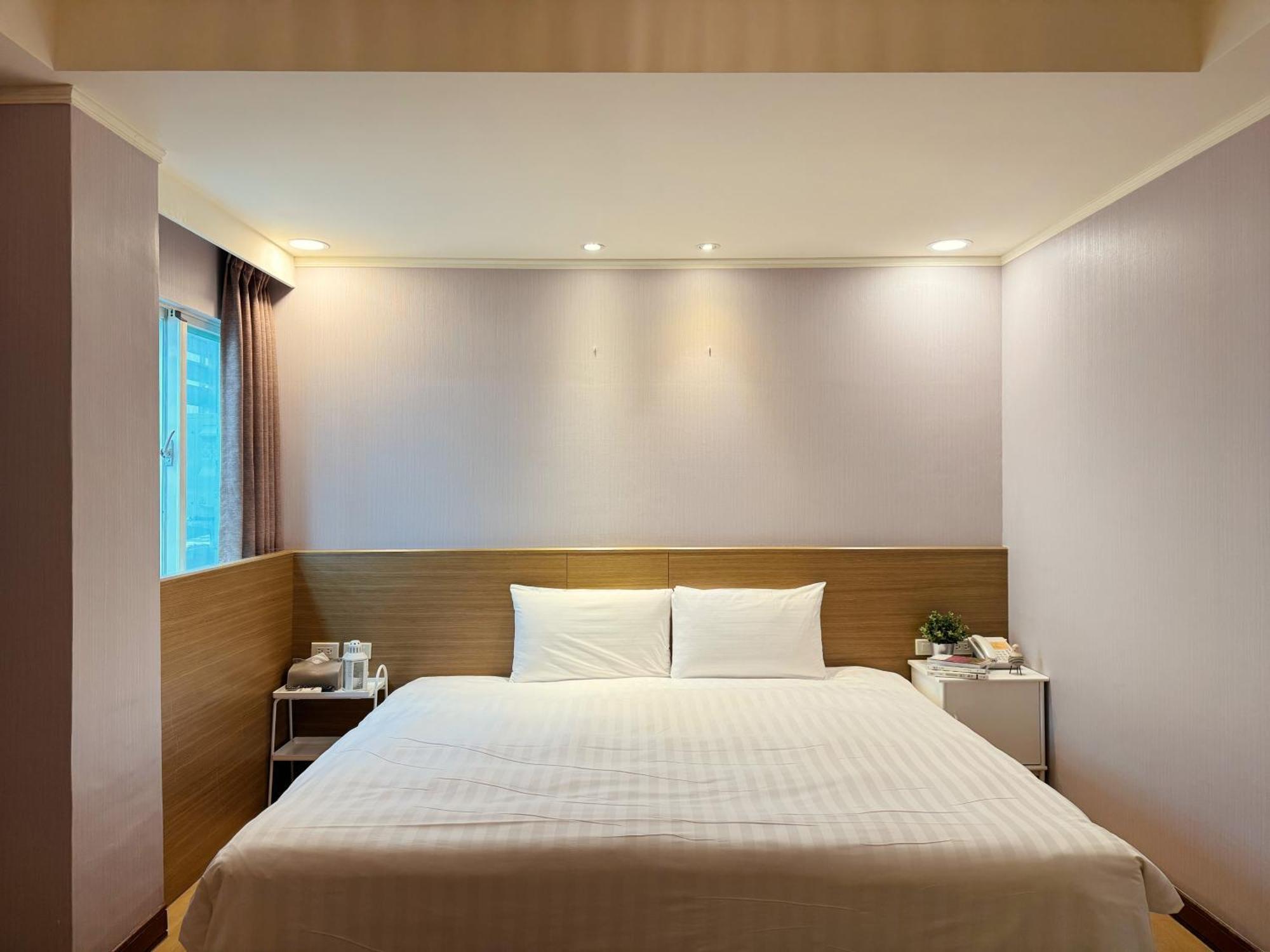 Finders Hotel Hualien Wen Hua Rum bild