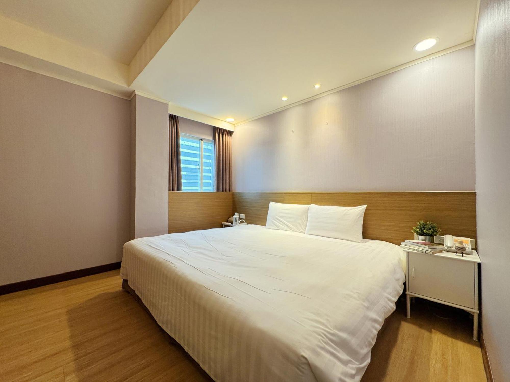 Finders Hotel Hualien Wen Hua Rum bild