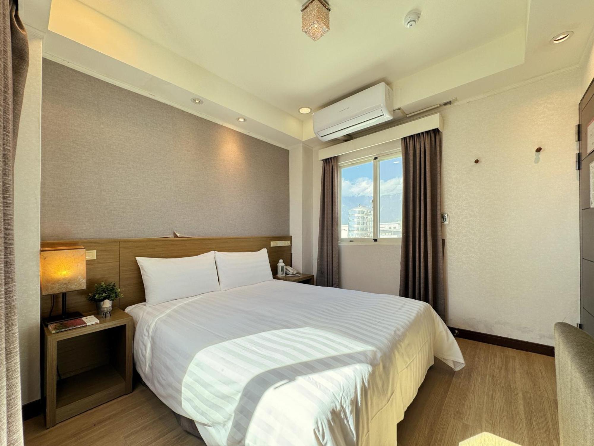 Finders Hotel Hualien Wen Hua Rum bild
