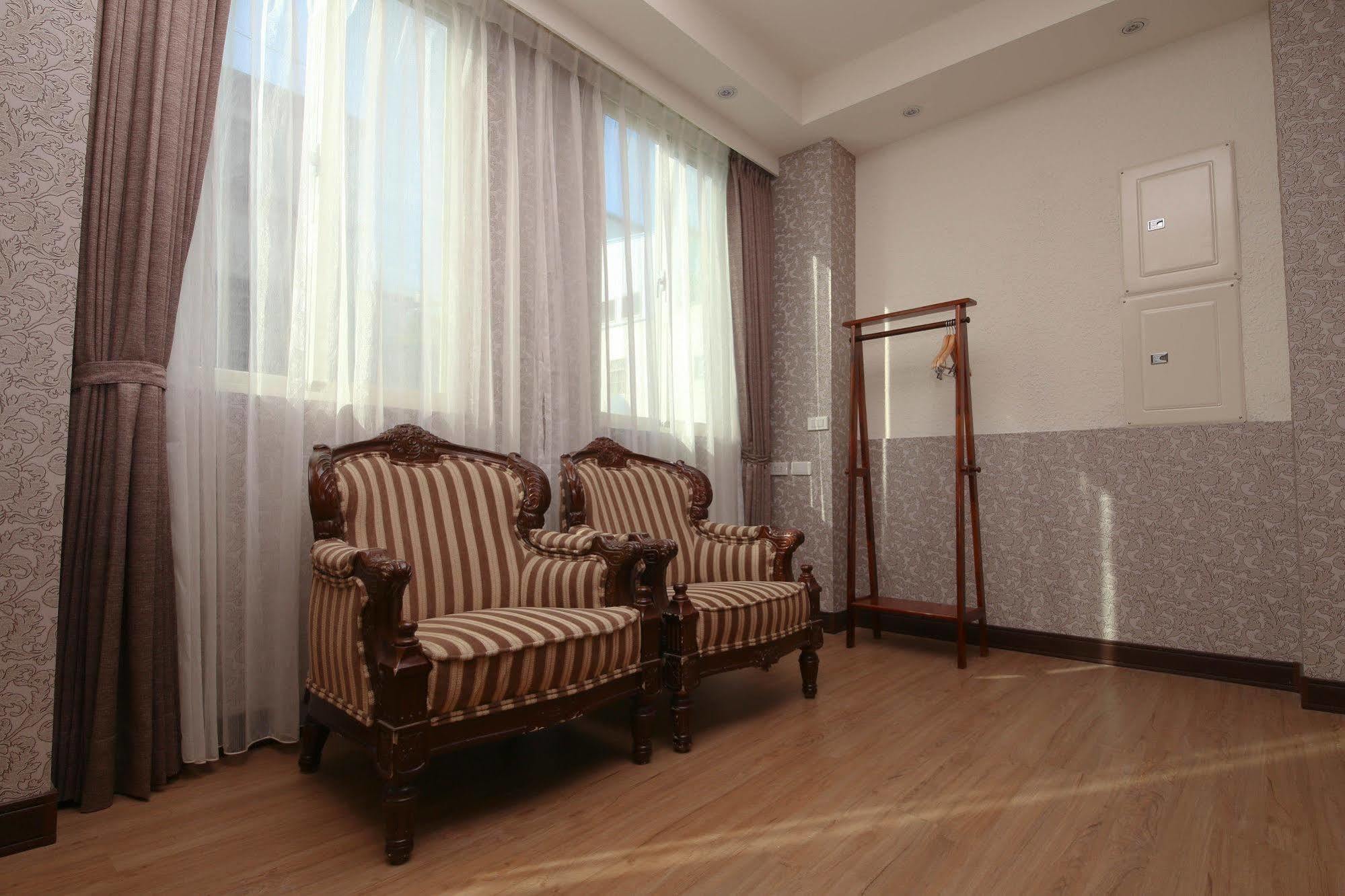 Finders Hotel Hualien Wen Hua Exteriör bild
